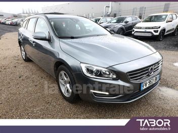 VOLVO V60 (2) T3 152 MOMENTUM GEARTRONIC 6