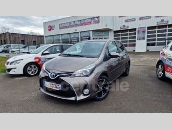 TOYOTA YARIS 3 III (2) HYBRID 100H COLLECTION 5P