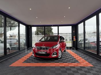 PEUGEOT 