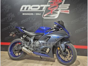 YAMAHA YZF R7 700
