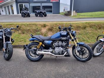HYOSUNG GV 125 AQUILA CLASSIC