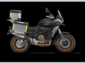 QJ MOTOR SRT 700 X TOURING