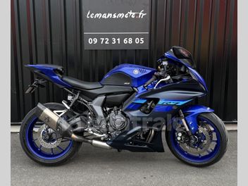 YAMAHA YZF R7 700