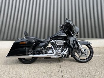 HARLEY DAVIDSON CVO STREET GLIDE 1868