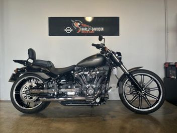 HARLEY DAVIDSON SOFTAIL BREAKOUT 1868