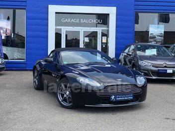 ASTON MARTIN VANTAGE VOLANTE VOLANTE V8