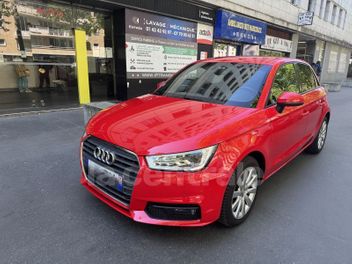 AUDI 