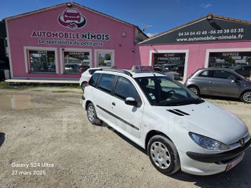 PEUGEOT 