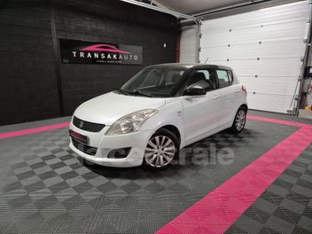SUZUKI 
