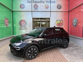 FIAT 600 (2E GENERATION) E II E 54 KWH 156 RED