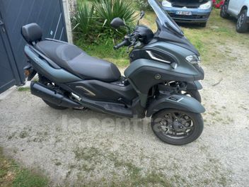 YAMAHA TRICITY 300