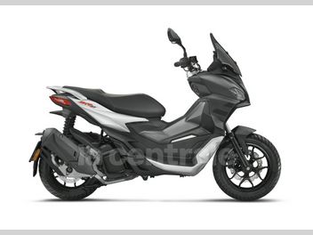 APRILIA SR GT 125