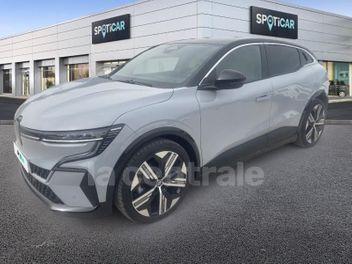 RENAULT MEGANE 5 V E-TECH EV60 220 SUPER CHARGE ICONIC 60 KWH