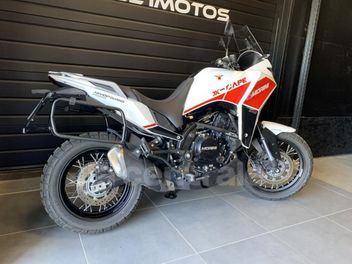 MOTO MORINI X-CAPE 650