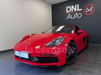 PORSCHE 