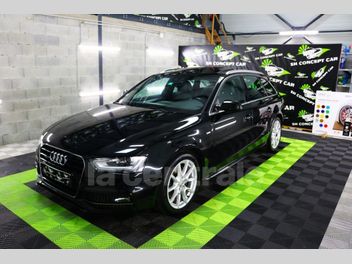 AUDI 