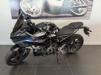 SUZUKI GSX-8R 800