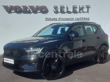 VOLVO XC40 (2) B3 163 BLACK EDITION DCT7