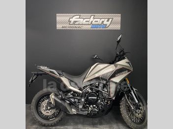 MOTO MORINI X-CAPE 650