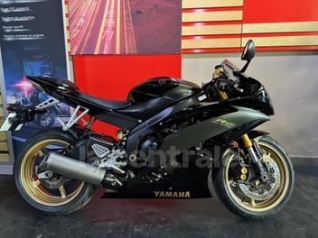 YAMAHA YZF R6 600