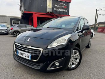 PEUGEOT 5008 (2) 1.6 HDI 115 STYLE 7PL