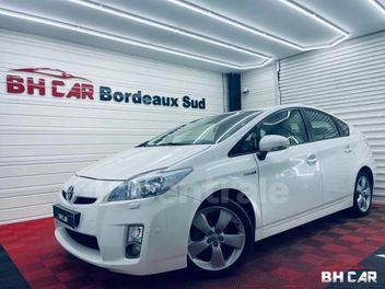 TOYOTA PRIUS 3 III 136H LOUNGE