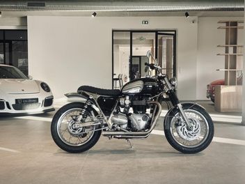 TRIUMPH BONNEVILLE 1200 T120