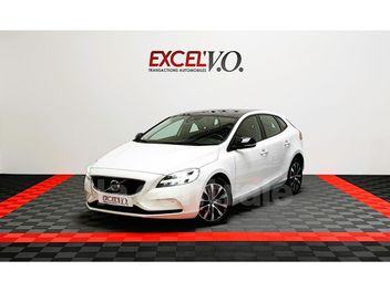 VOLVO V40 (2E GENERATION) II (2) D2 ADBLUE 120 SIGNATURE EDITION GEARTRONIC 6