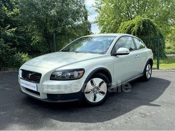 VOLVO C30 1.6 D 110 MOMENTUM
