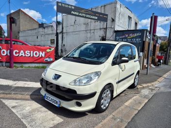 PEUGEOT 