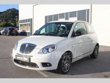 LANCIA YPSILON 2 II (2) 1.2 8V 69 Y