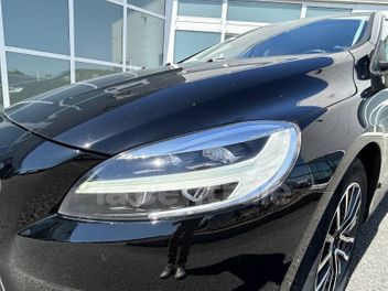 VOLVO V40 (2E GENERATION) II (2) 2.0 D2 ADBLUE 120 BUSINESS GEARTRONIC 6