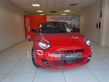 FIAT 600 (2E GENERATION) E II E 54 KWH 156 RED