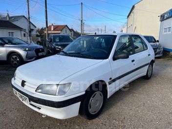 PEUGEOT 306 1.4 STYLE 5P