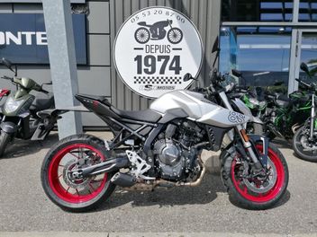 SUZUKI GSX-8S 800