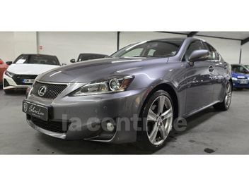 LEXUS 