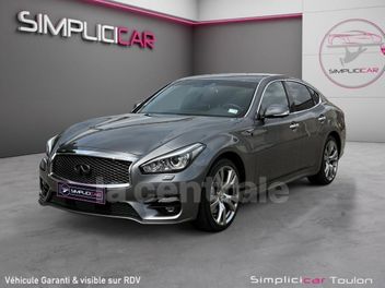 INFINITI 