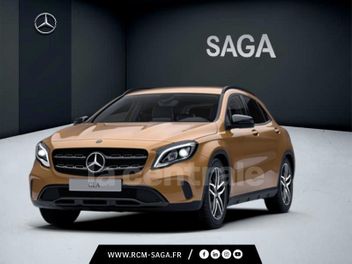 MERCEDES GLA (2) 180 D INSPIRATION