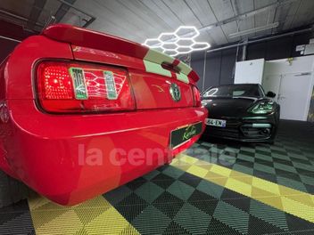 FORD MUSTANG 5 COUPE V 4.0 V6 214