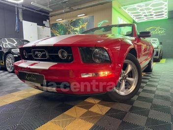 FORD MUSTANG 5 COUPE V 4.0 V6 214