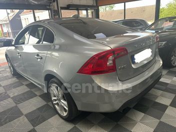 VOLVO S60 (2E GENERATION) II DRIVE 115 STOP & START SUMMUM