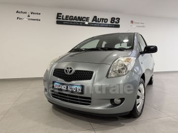 TOYOTA YARIS (2) 85 VVT-I LUNA 3P
