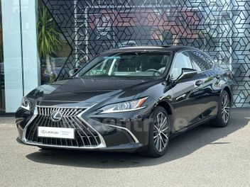 LEXUS ES (3) 300H LUXE