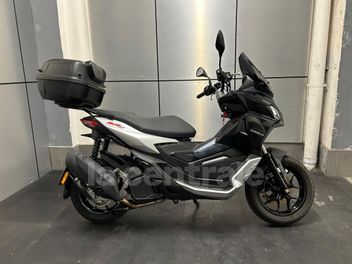 APRILIA SR GT 125