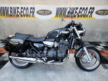 TRIUMPH LEGEND TT 900