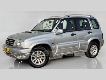 SUZUKI 