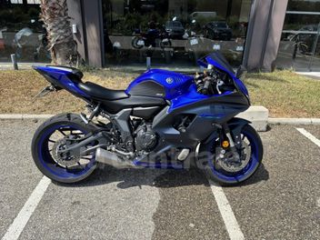 YAMAHA YZF R7 700