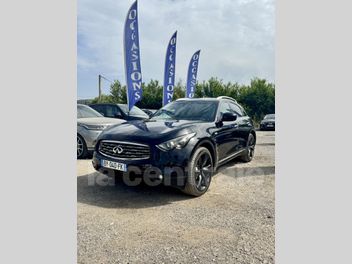 INFINITI 