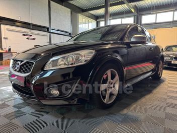 VOLVO C30 (2) D3 150 R-DESIGN GEARTRONIC