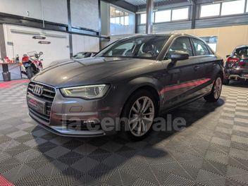 AUDI A3 (3E GENERATION) BERLINE III BERLINE 1.6 TDI 110 5CV AMBIENTE